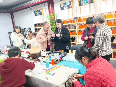 馆藏文物“活起来” 文创设计“火起来”