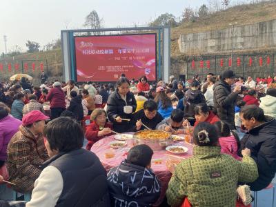 绿洲社区：村社联动绘新篇 年猪宴里品团圆