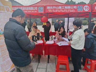 入企服务“零距离” 发展赋能“不松劲”