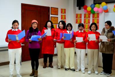 夷陵区老年大学普通话与朗诵班举办马年迎新春联欢会