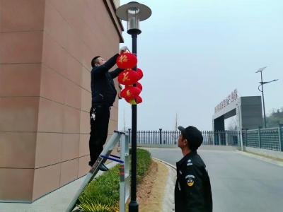 梅子垭村：大红灯笼高高挂 年味浓浓暖人心