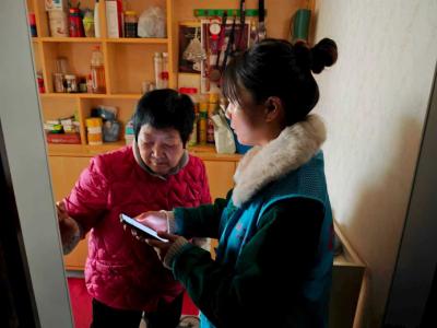 平云社区：网格暖心相助解民忧 贴心服务护平安