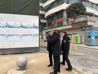 复工检查不松懈，法治宣传进工地