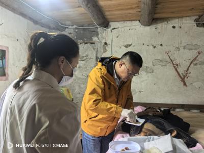 雾渡河镇：九旬老人换管难 家庭医生来解忧