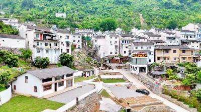 90后武汉小伙亲手筑梦！“手搓”江畔咖啡小院，把诗与远方融进夷陵乡村旅游