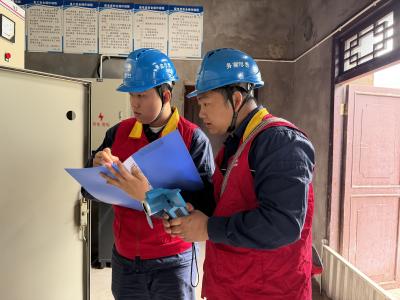 夷陵供电：排查保供电 护航“五一”绿色出行
