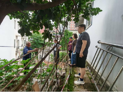 峡江社区：田间地头严巡逻，入户宣传促禁烧