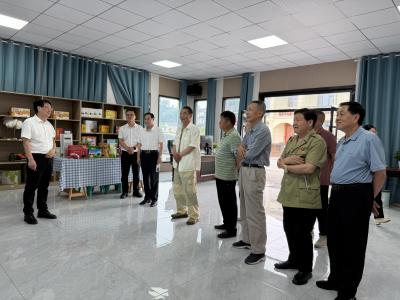 区关工委：情暖童心 快乐“六一”