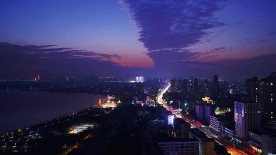 湖北襄州：“烟火气”升腾 “夜经济”回暖