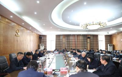 王太晖参加并指导襄州区委常委会2022年度民主生活会