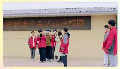“轻松备考·12355与你同行”公益活动走进校