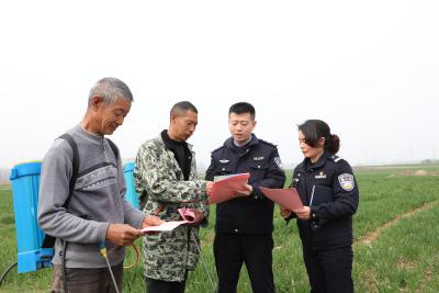 襄州公安：警民零距离护航春耕生产