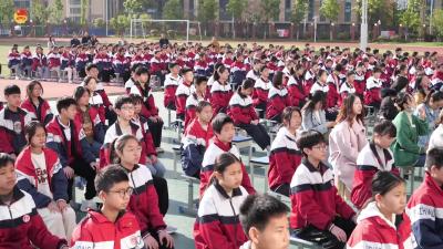 “学习二十大+永远跟党走+奋进新征程”襄州区示范性集中入团仪式