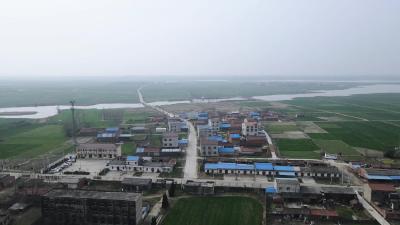 庭院经济让“杂草地”变成“增收田”