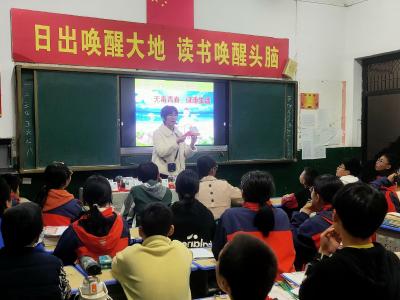 伙牌镇：远离毒品   争做禁毒宣传员