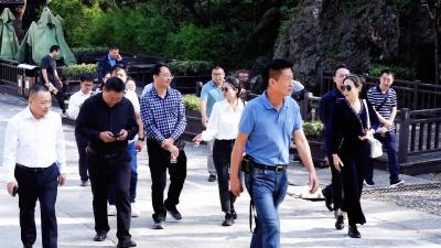 “襄阳企业家日”暨“楚商襄州行”活动