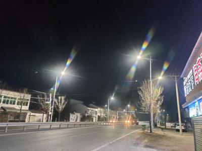 峪山镇：路灯照亮路 实事暖民心