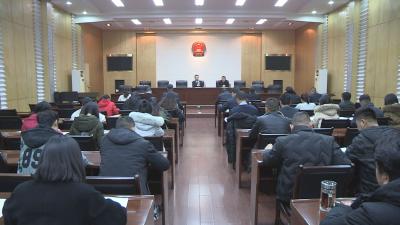 【聚焦两会】襄阳市襄州区第六届人民代表大会第三次会议秘书处召开全体工作人员会议         