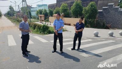 筑牢道路交通安全  政协委员在行动