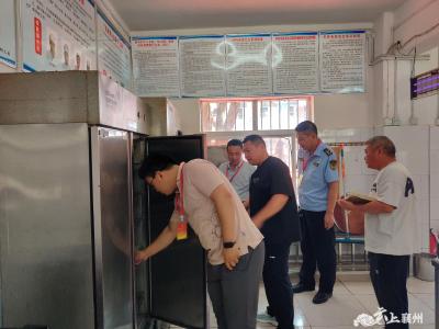 伙牌镇人大：筑牢校园食品安全防线