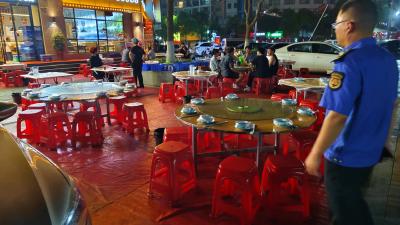 襄州区城管局：规范夜市管理  提升城市形象