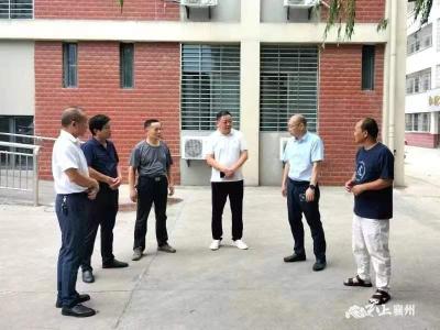 心系中考学子 真情温暖师生