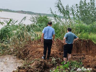 双沟镇人大：抢险救灾，冲锋在一线
