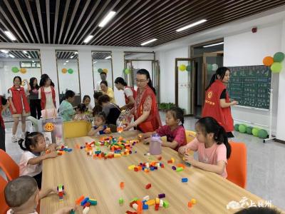 提供勤工俭学岗位 帮扶困难职工子女