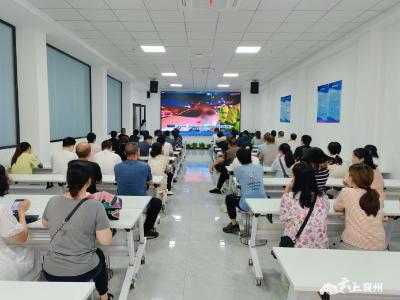 襄州区医疗保障局开展“文明交通 平安出行”道路安全驾驶宣教活动