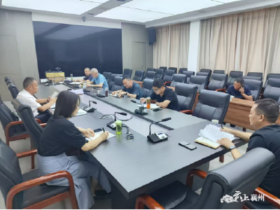 区交通运输局：多措并举整治群众身边不正之风和腐败问题