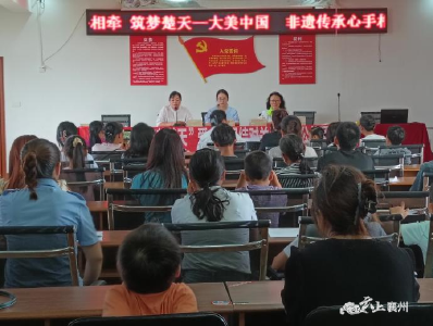 【心手相牵 筑梦楚天】在非遗传承中探索竹编文化之美
