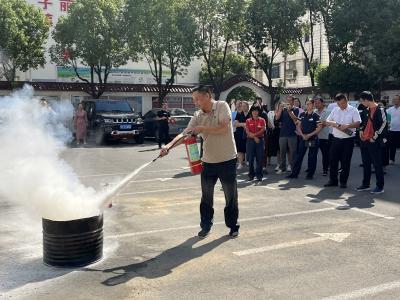 黄集镇：筑牢消防“安全墙” 人大代表在行动