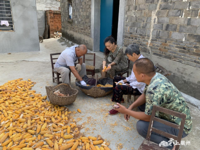 黄龙镇人大：履职尽责显担当 情系群众解民忧