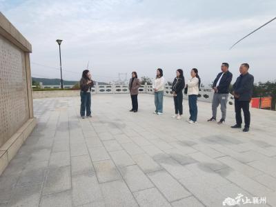 贵州省人大参观黄龙镇向湾村红九军26师红色教育基地