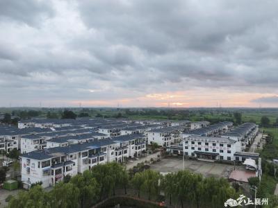 黄龙镇 ：人大代表齐参与   多彩黄龙绘新景