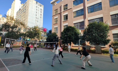 活力满满  “排”出精彩