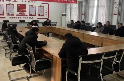 峪山镇人大：代表齐聚一堂 共商产业发展新思路