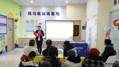 睁不大的眼睛，重获“新生”