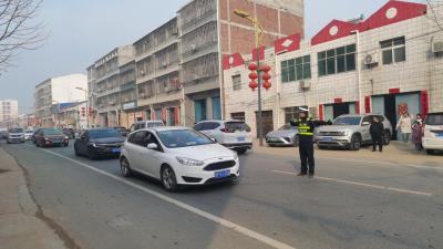 黄龙镇：春节我在岗 护航你平安