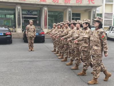 云湾社区女子民兵班：柔肩亦担重任 热血铸就忠诚