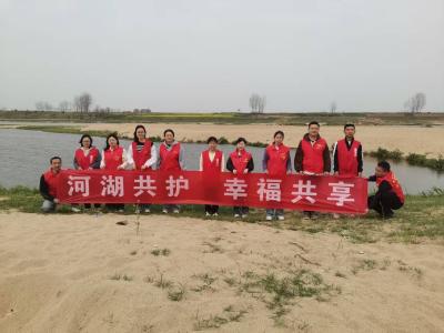 部门联动聚力 共护白河清澈