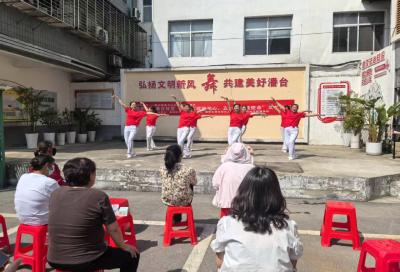 浩然街道潘台社区举办“文明实践映初心，‘五一’劳动践使命”文艺汇演