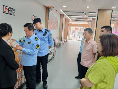 朱集市场监管所开展节前食品安全检查