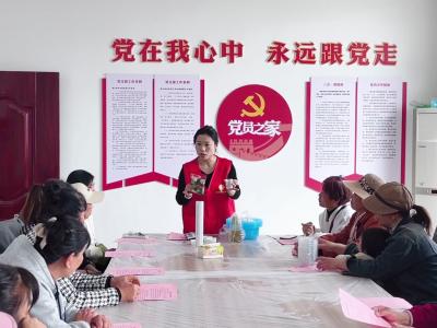 同心做青团 团结情更浓