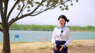 “花点时间去阅读  纸墨书香溢襄州”2025年襄州区全民阅读活动启动