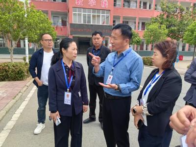 朱集镇：三级人大代表开展中小学校园安全和“双减”工作专项调研
