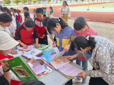 书香润童心 阅读伴成长——朱集乡村图书室“世界读书日”主题活动举行