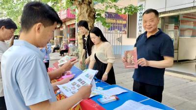 黄龙镇人大代表当好“三员”  履职尽责显担当