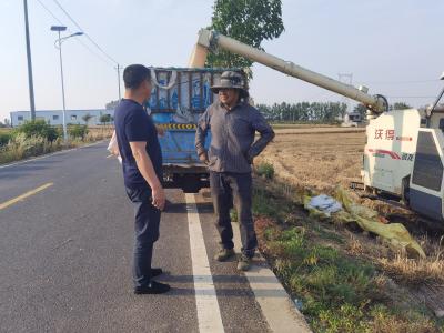 黄龙镇：代表履职有深度 服务“三夏”有温度