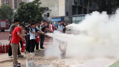 消防宣传进校园 共织安全防护网